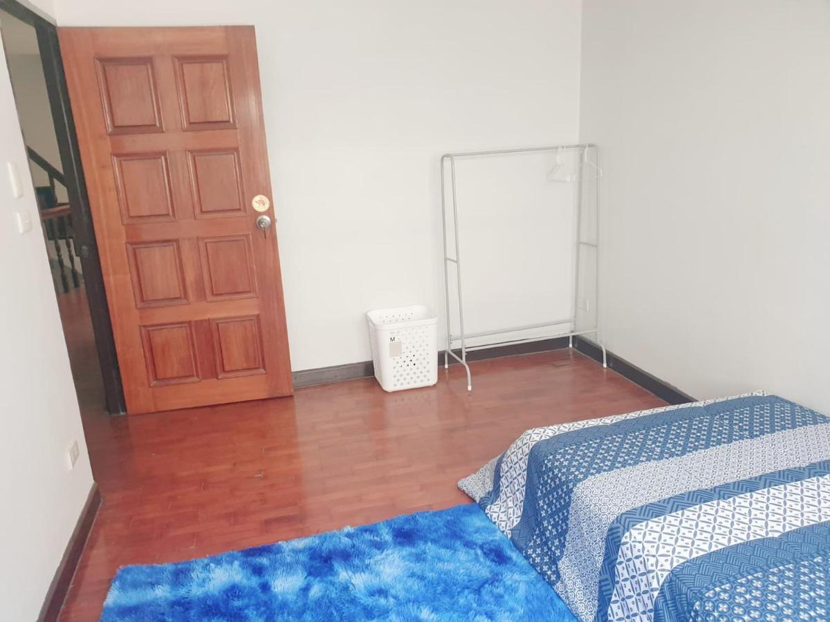 Kru Nat'S Bed & Breakfast W/ Private Rooms & Gym Banguecoque Exterior foto