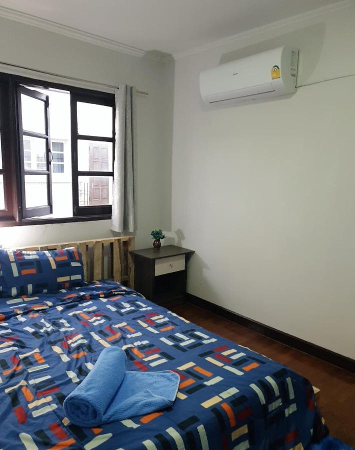 Kru Nat'S Bed & Breakfast W/ Private Rooms & Gym Banguecoque Exterior foto